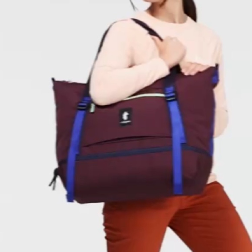 ISO Cotopaxi Weekender Bag
